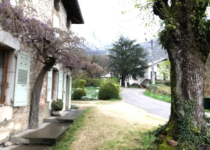Au Pied Du Vercors Tout Est Permis