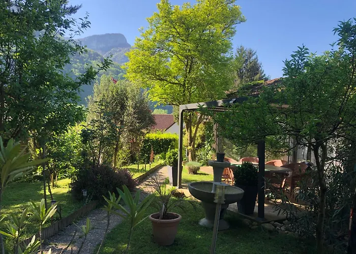 Au Pied Du Vercors Tout Est Permis